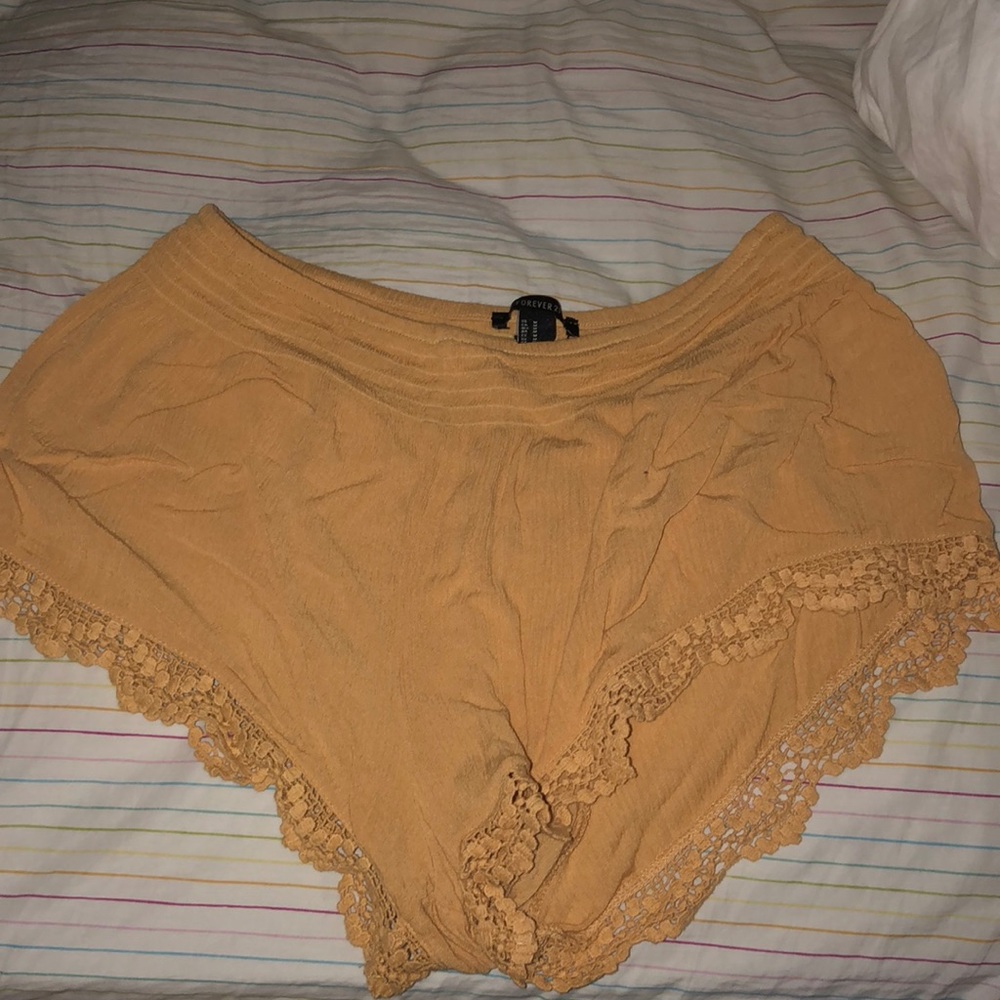 Forever 21 Mustard yellow flowy shorts